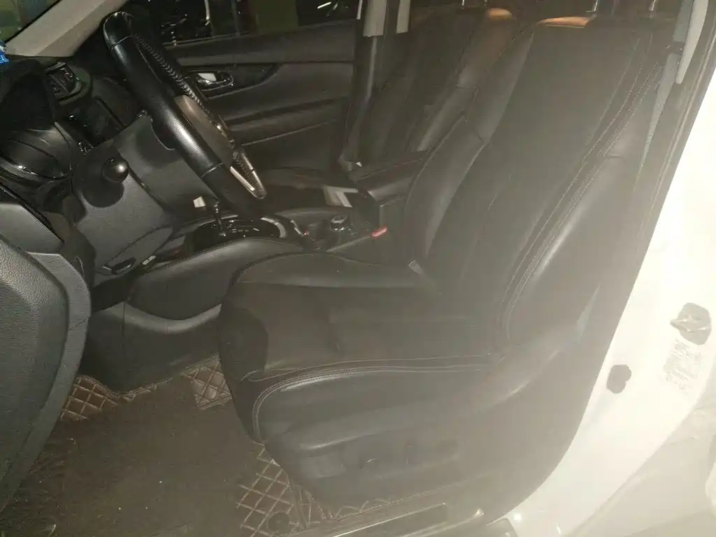 Nissan X-Trail — миниатюра 11