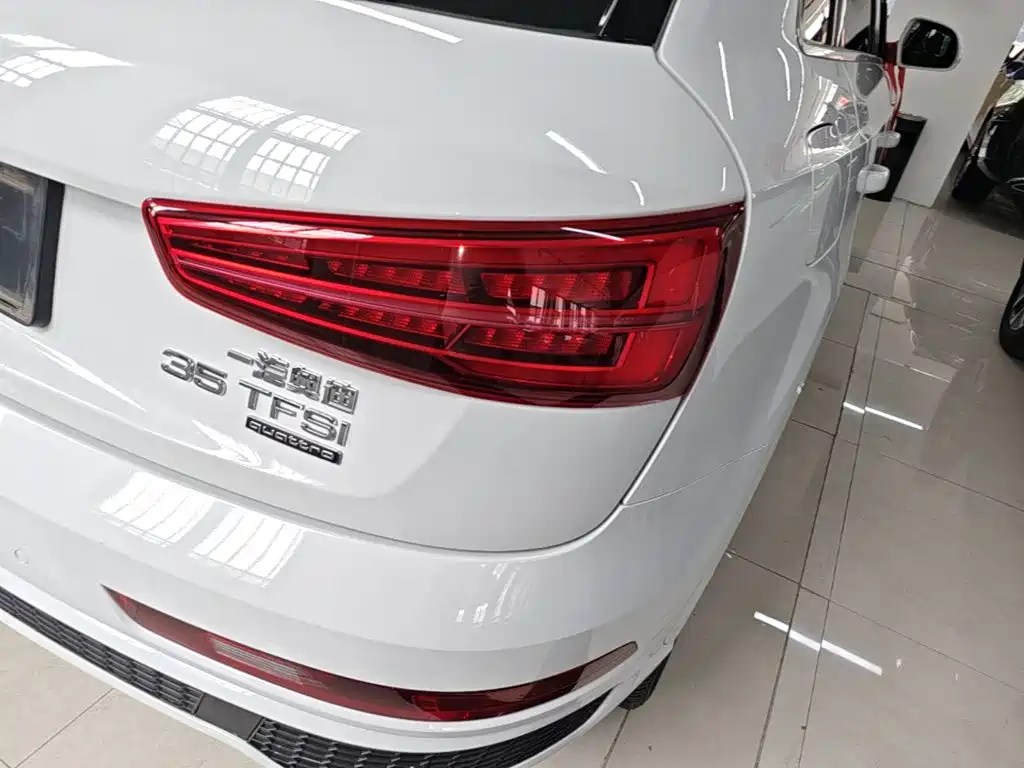 Audi Q3 — миниатюра 8