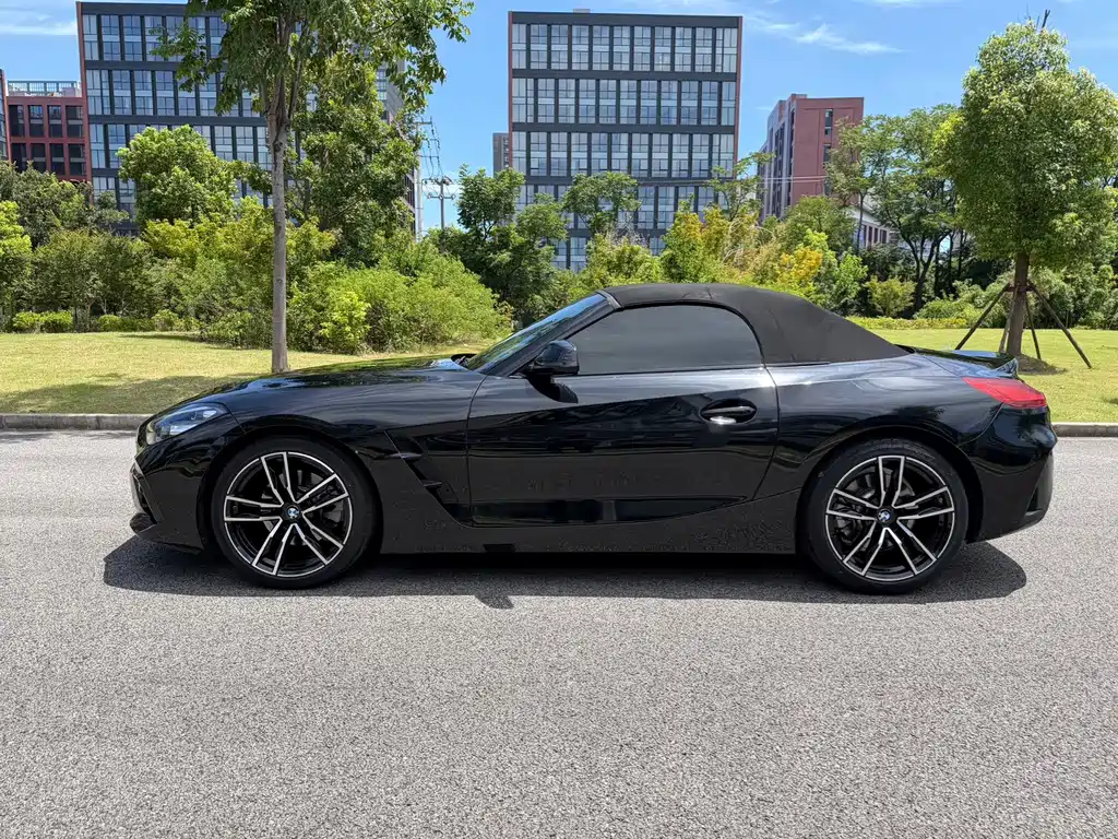 BMW Z4 sDrive 25i M Sport Night Package, фото 8