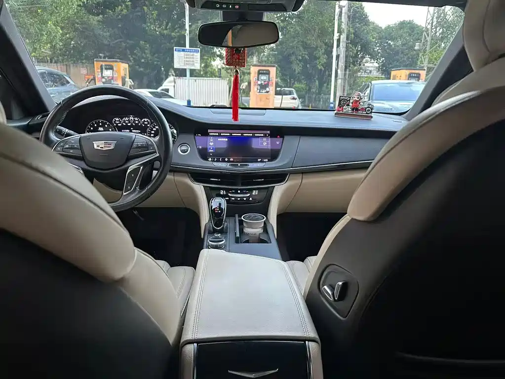 Cadillac CT6 — миниатюра 4