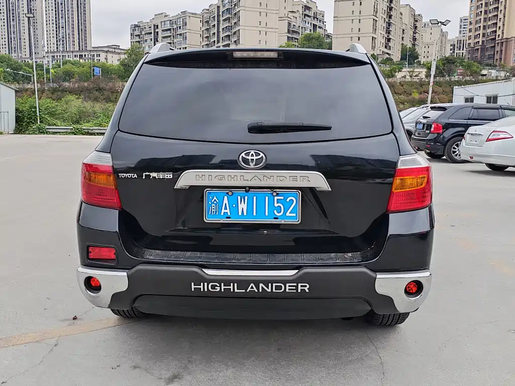 Toyota Highlander — миниатюра 5