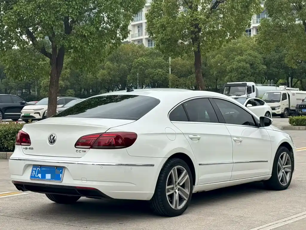 Volkswagen CC — миниатюра 9