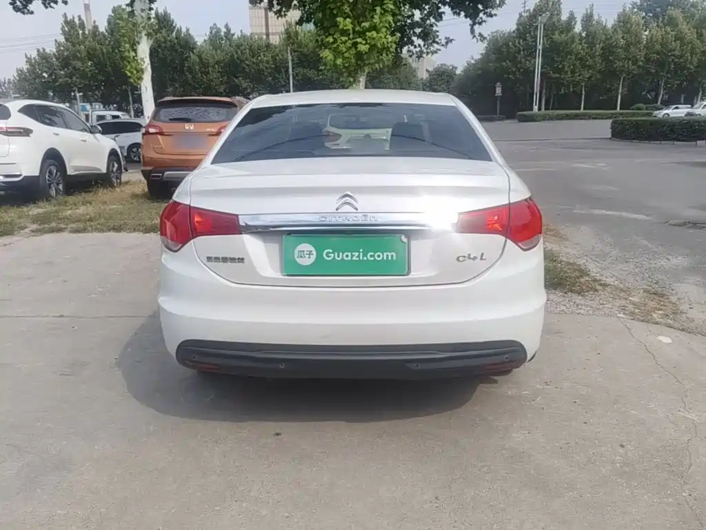 Citroen C4L — миниатюра 6