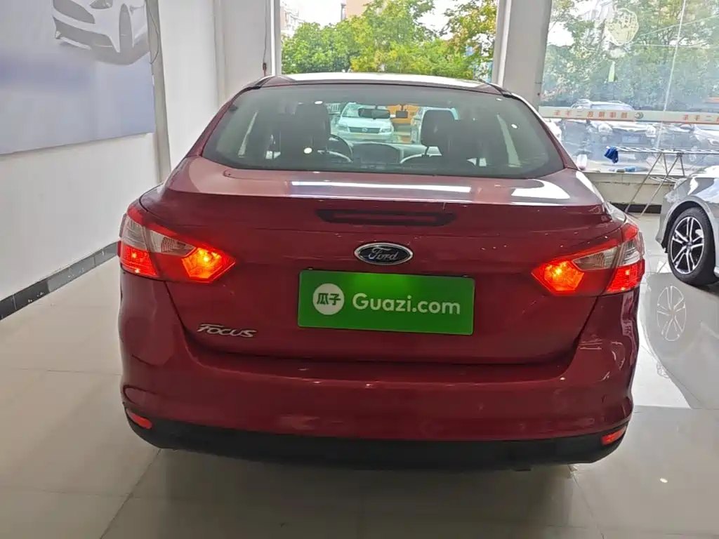 Ford Focus — миниатюра 6