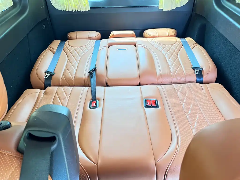 Mercedes-Benz Vito — миниатюра 13
