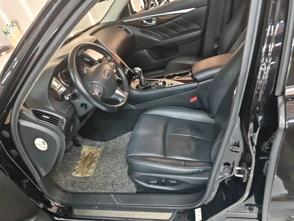 Infiniti Q50L — миниатюра 15