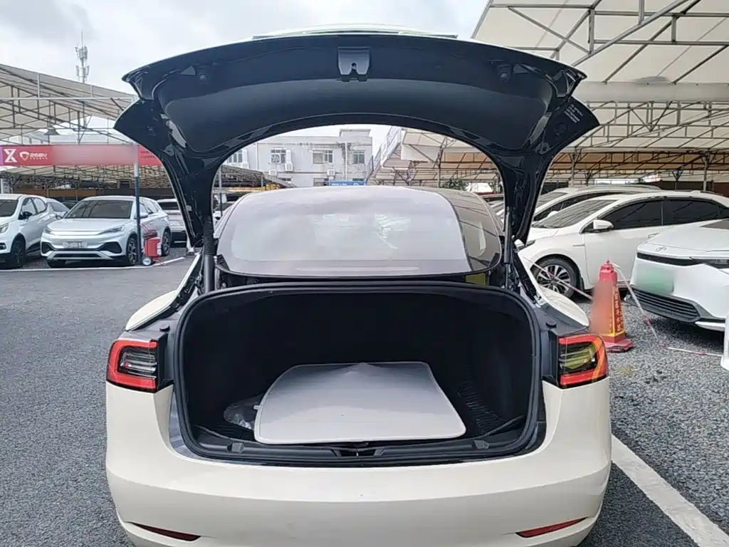 Tesla Model 3 — фотографии объявления, Фото 21