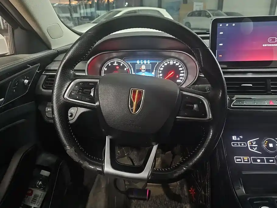 Hongqi Hongqi H5 — миниатюра 15
