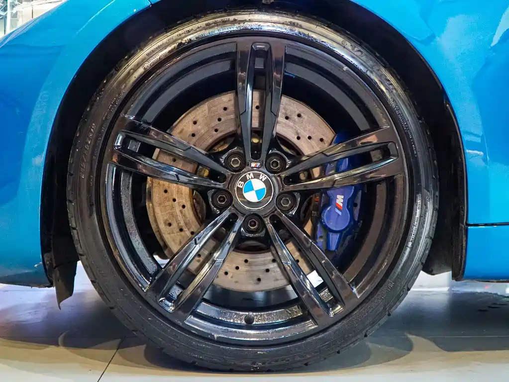 BMW M2 — миниатюра 16