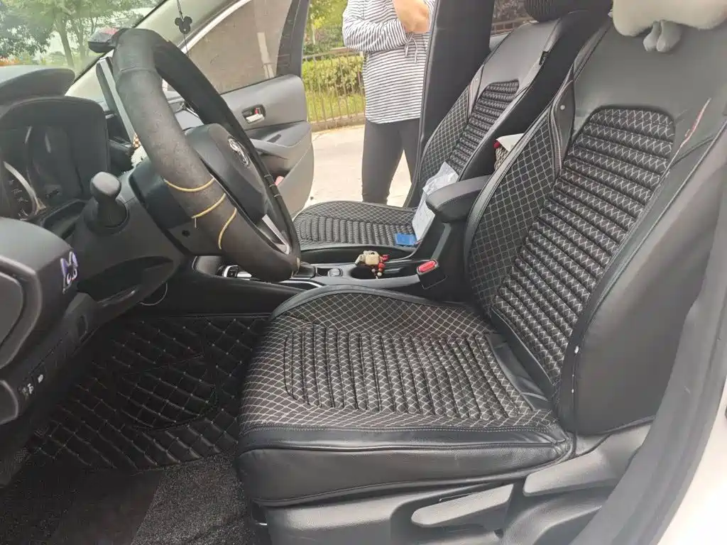 Toyota Corolla — миниатюра 11