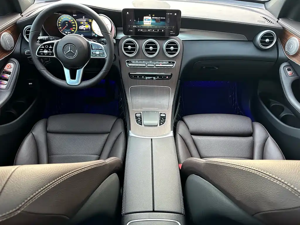 Mercedes-Benz GLC — миниатюра 9