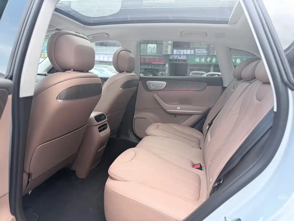 Leapmotor C11 2026 640