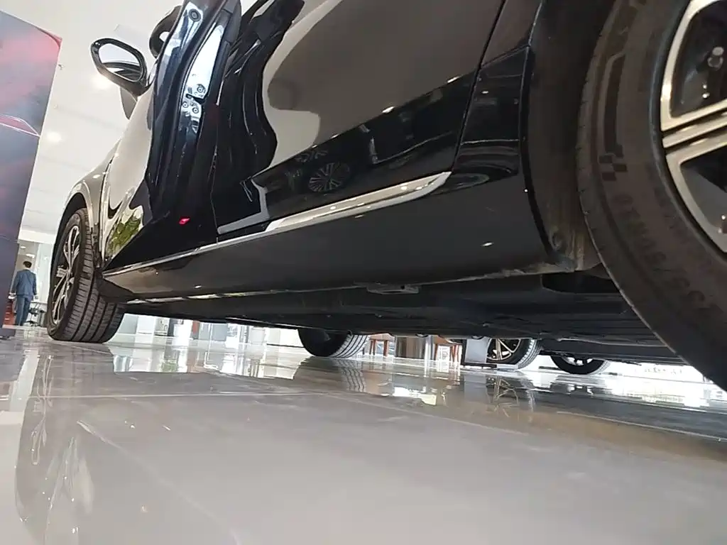 Hongqi Hongqi H5 PHEV — миниатюра 22