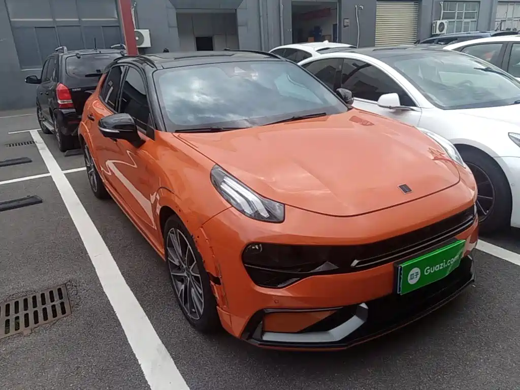 Lynk & Co 02 Hatchback — миниатюра 4