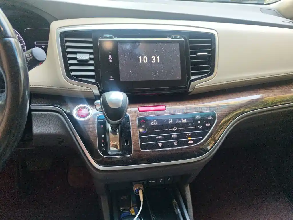 Honda Odyssey — миниатюра 9