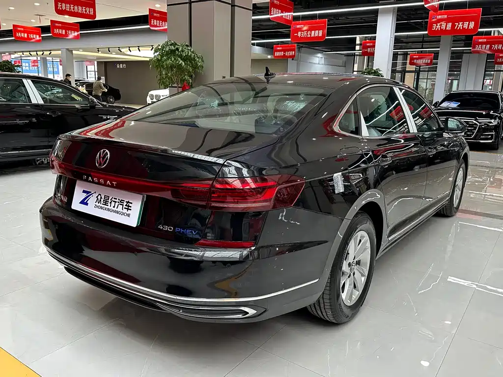 VOLKSWAGEN PASSAT NEW ENERGY