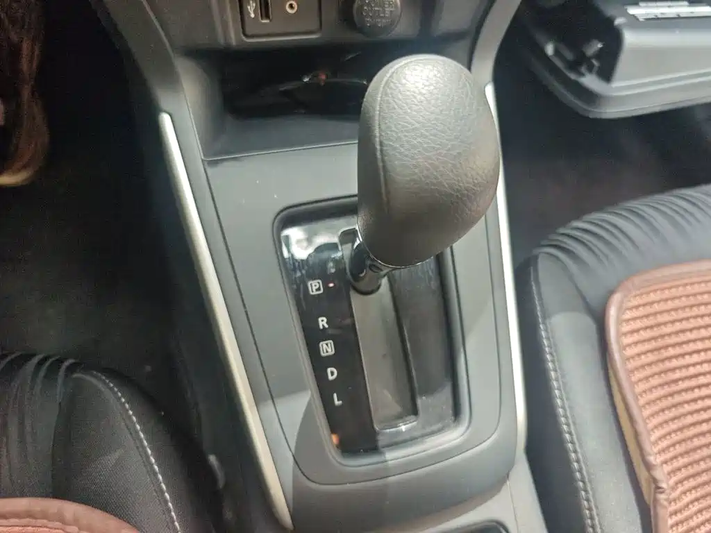Nissan Sylphy — миниатюра 7