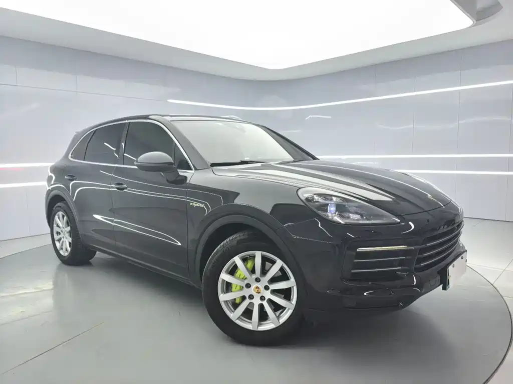 PORSCHE CAYENNE NEW ENERGY