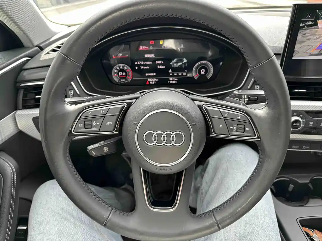 Audi A4L — миниатюра 5