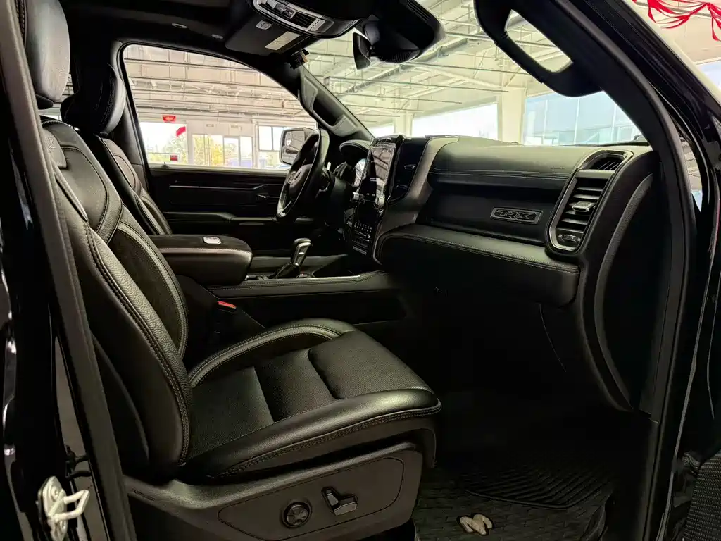 RAM Ram Trucks — миниатюра 8