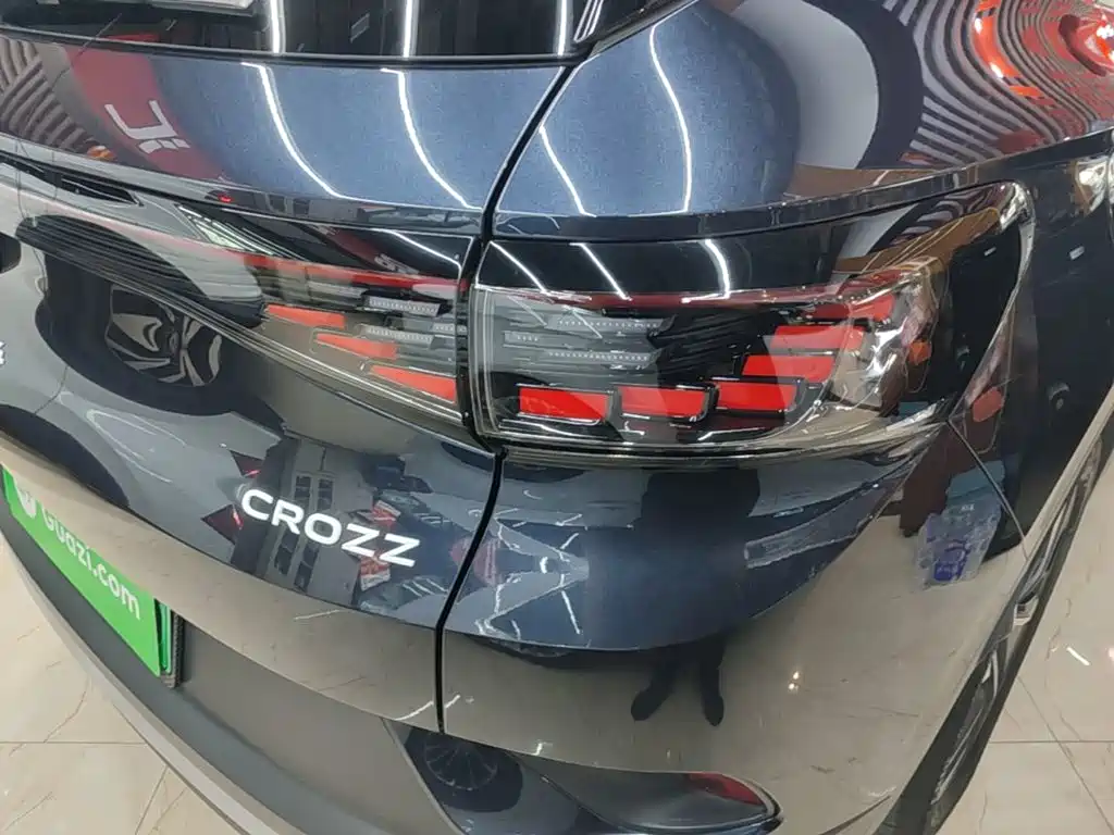 Volkswagen ID.4 Crozz — миниатюра 8