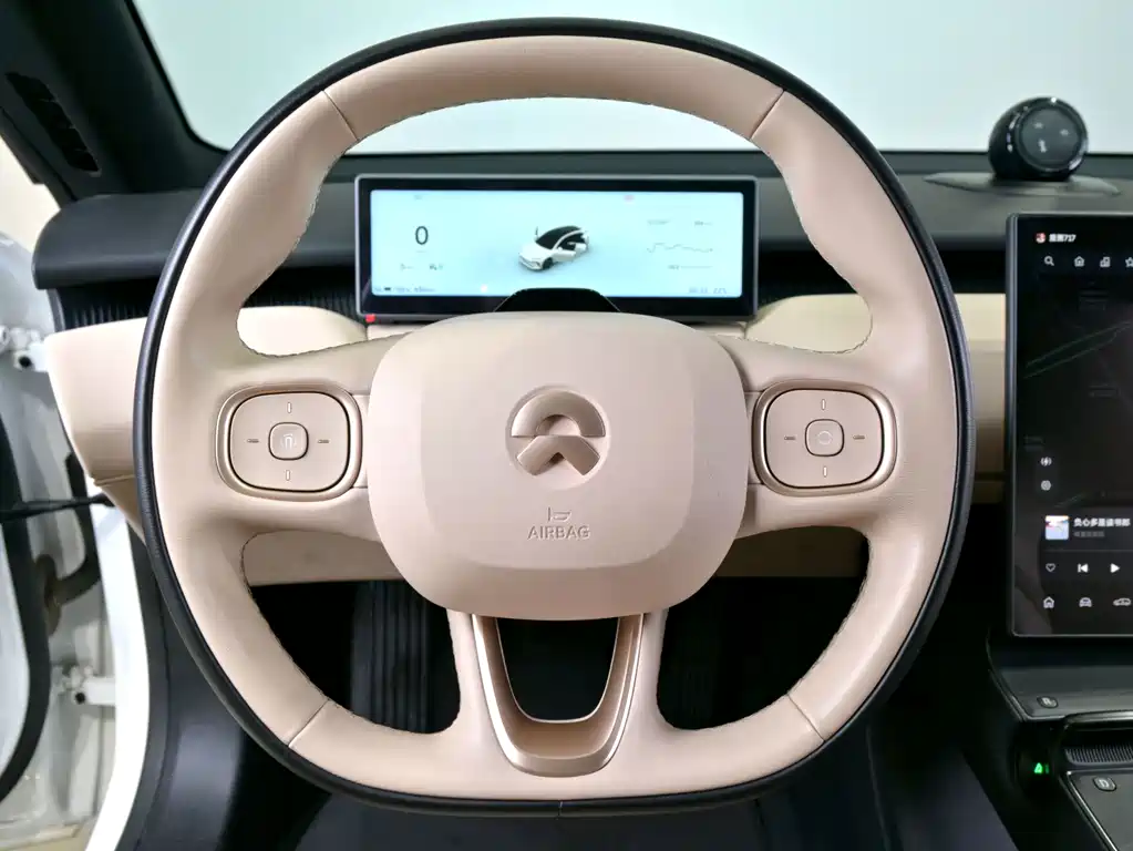 NIO ET5T — миниатюра 14