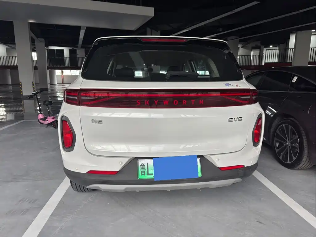 Skyworth EV6 — миниатюра 8
