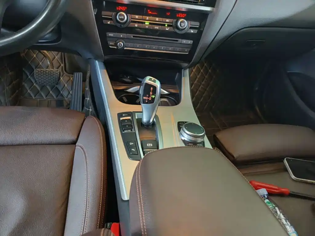 BMW X4 — миниатюра 14