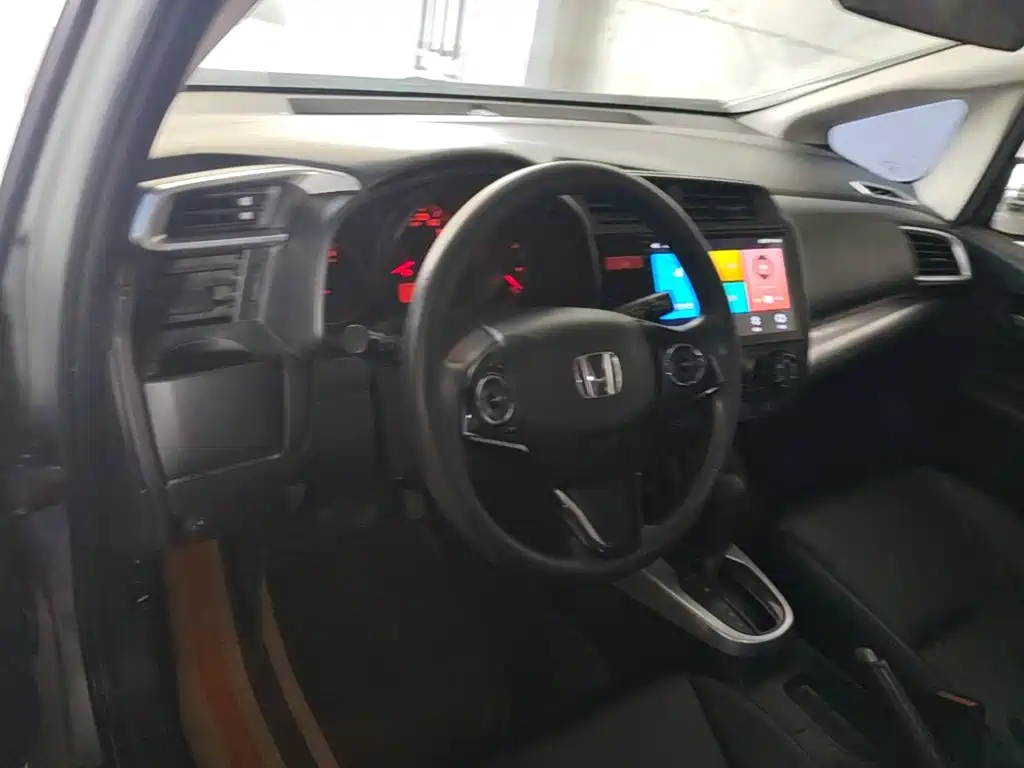 Honda Fit — миниатюра 15