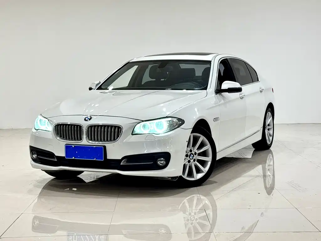 BMW 5 Series — миниатюра 2