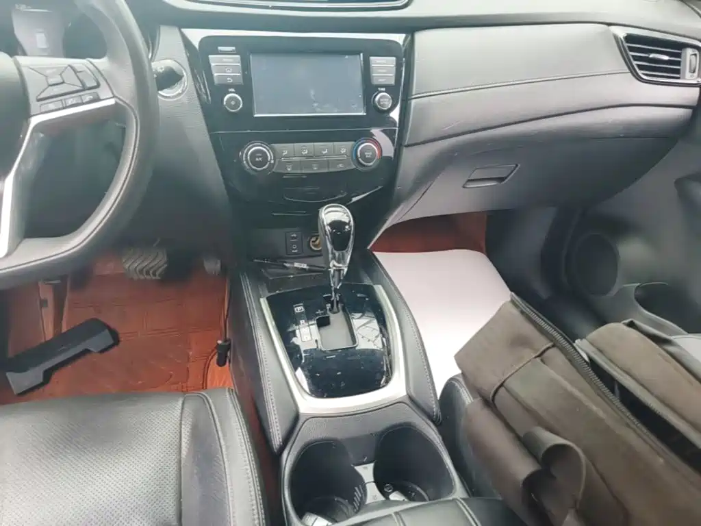 Nissan X-Trail — миниатюра 14