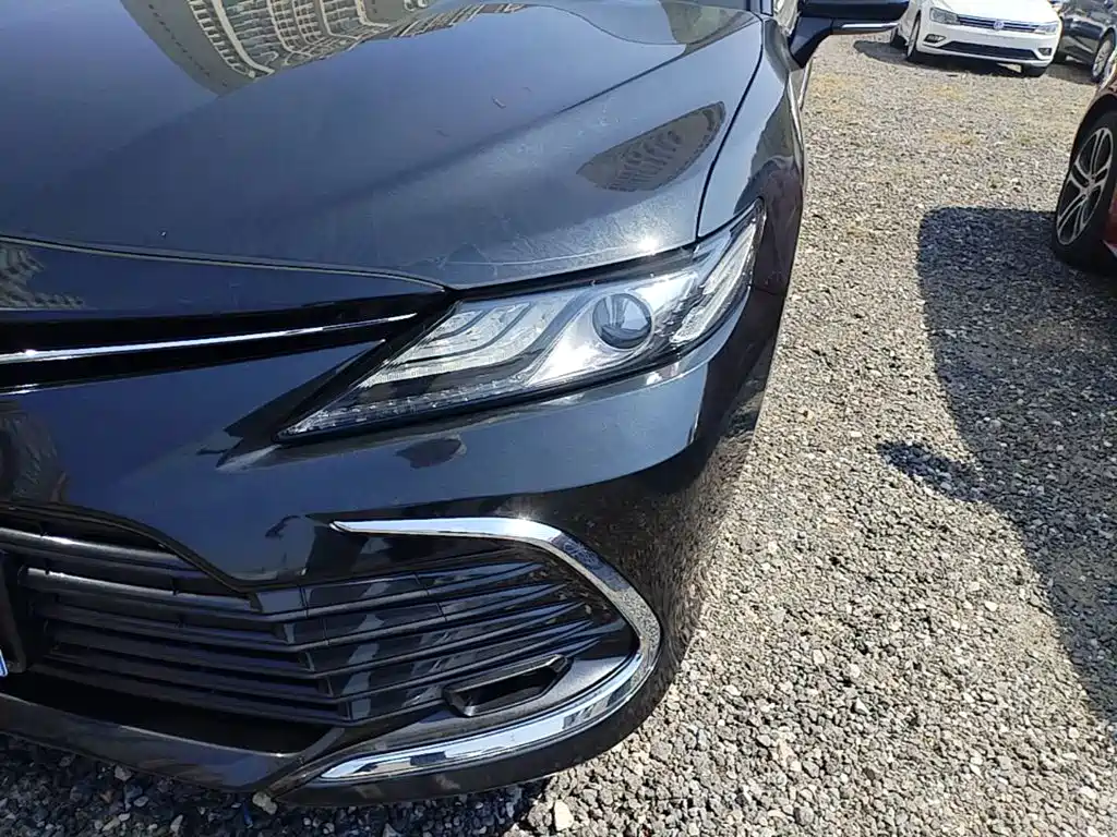 Toyota Camry — миниатюра 24