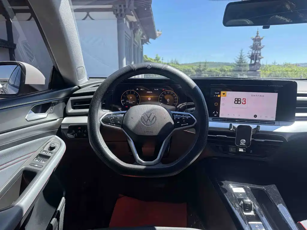 Volkswagen Lamando — миниатюра 15