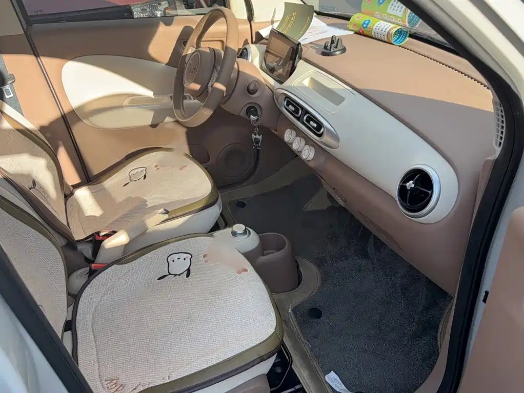 Wuling MINIEV — миниатюра 13