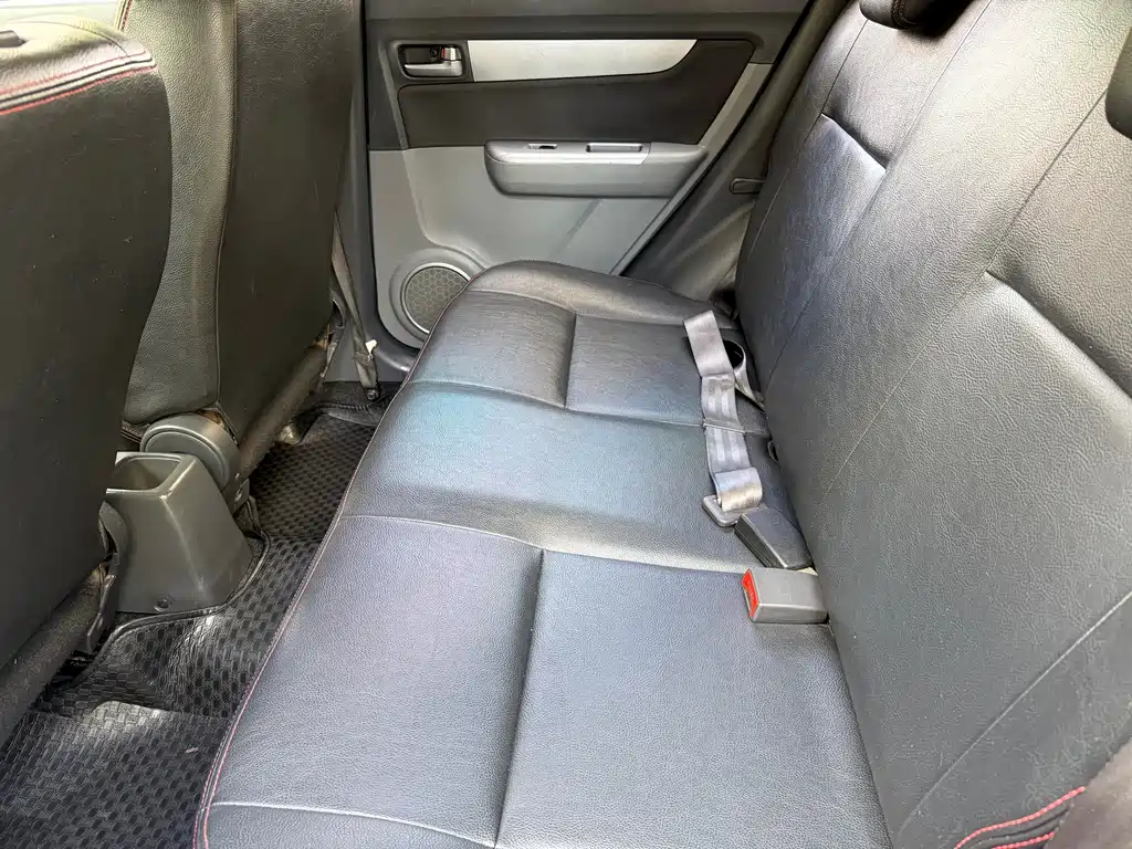 Suzuki Swift — миниатюра 8