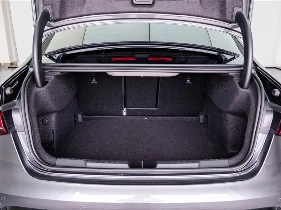 Audi A3 2025 A3L Limousine 35TFSI Premium