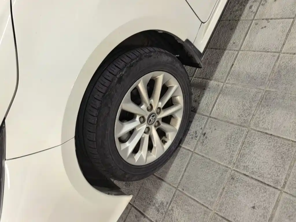 Toyota Corolla — миниатюра 23