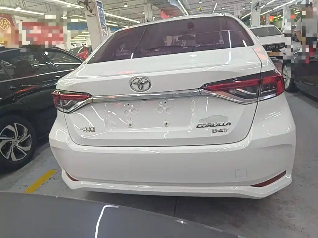 Toyota Corolla — миниатюра 6