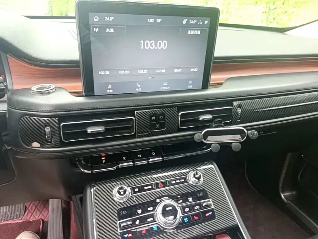 Lincoln Aviator (Import) — миниатюра 13