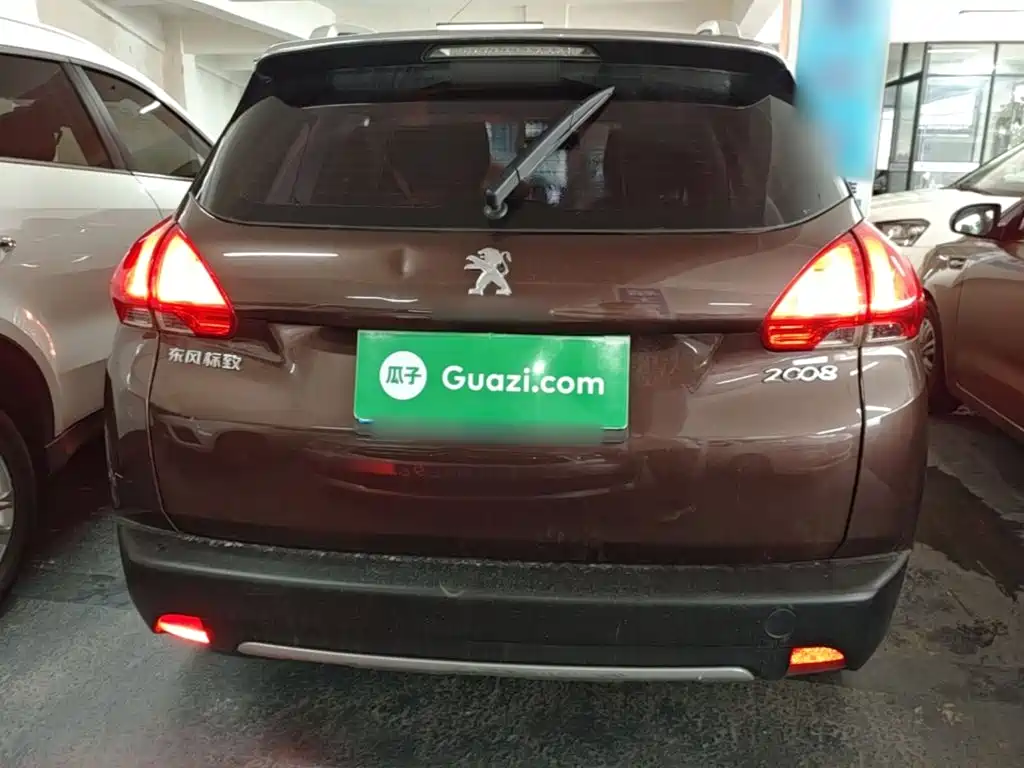 Peugeot 2008 — миниатюра 6