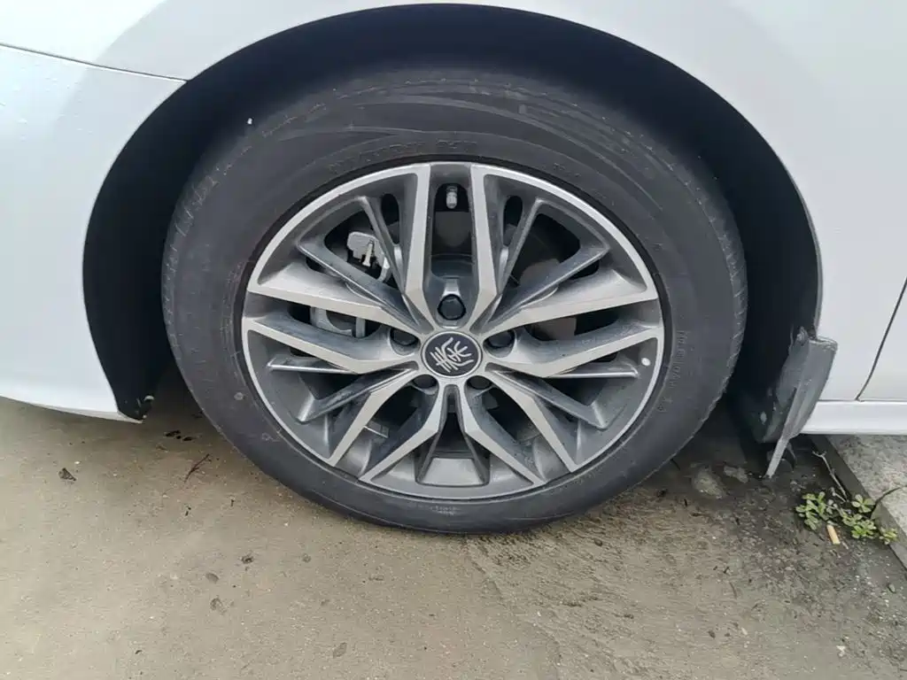 BYD Qin PLUS — миниатюра 23