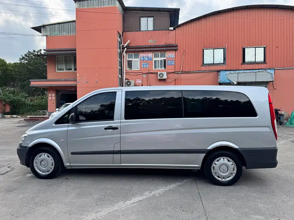 Mercedes-Benz Vito — миниатюра 7