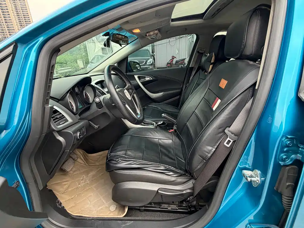 Buick Excelle — миниатюра 4