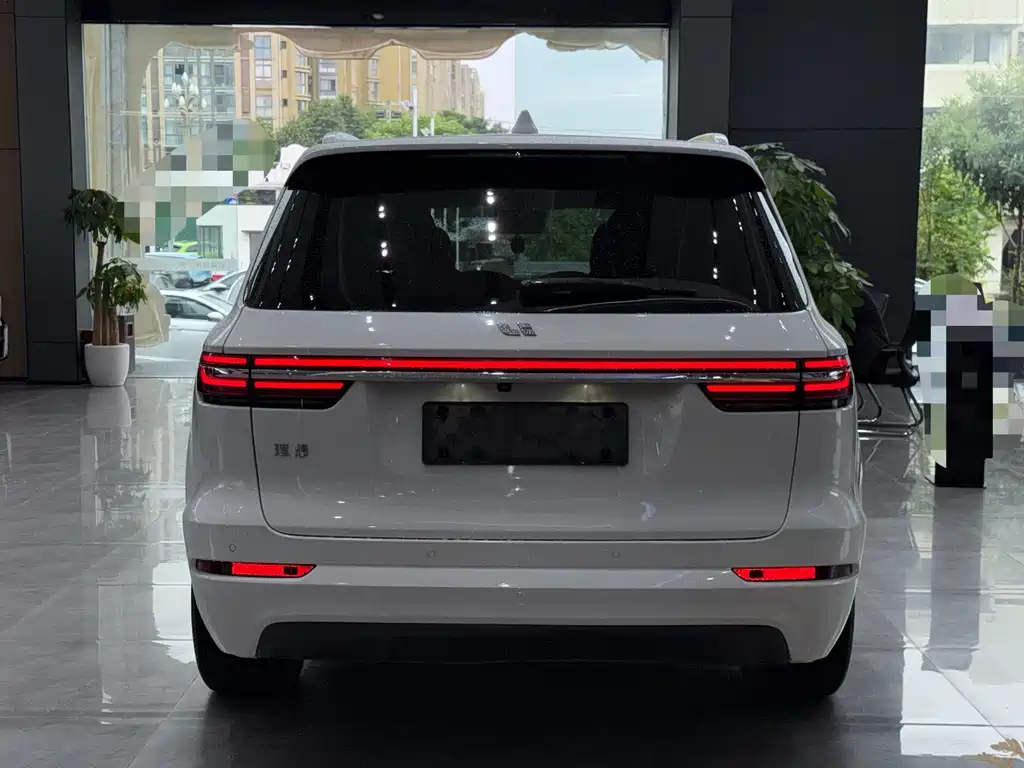 Li Auto Li ONE — миниатюра 9