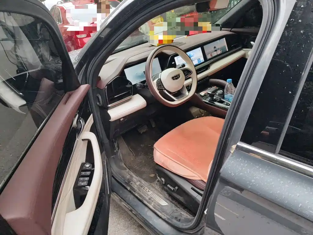 Geely Xingyue L — миниатюра 17