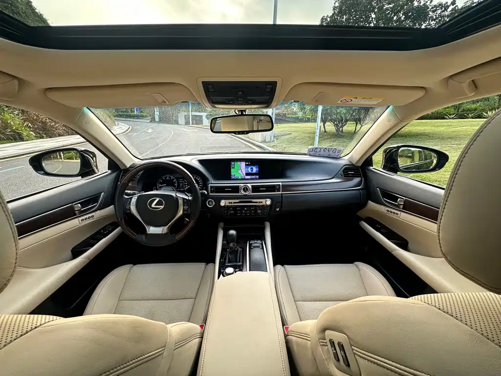 Lexus GS — миниатюра 9