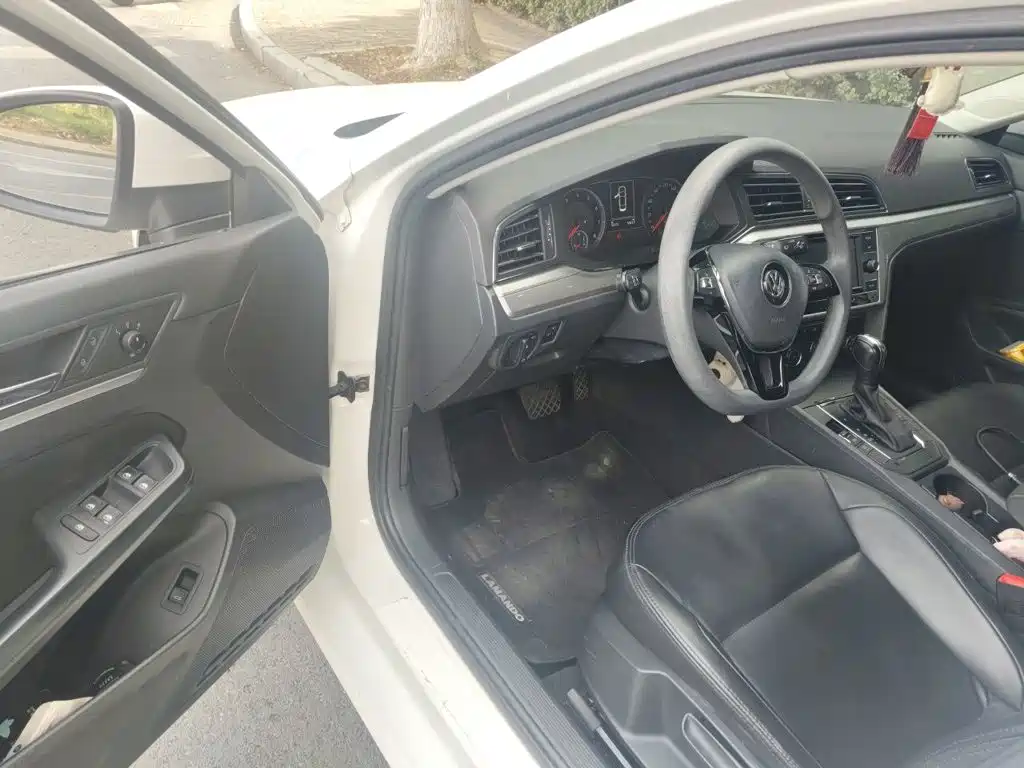 Volkswagen Lamando — миниатюра 14