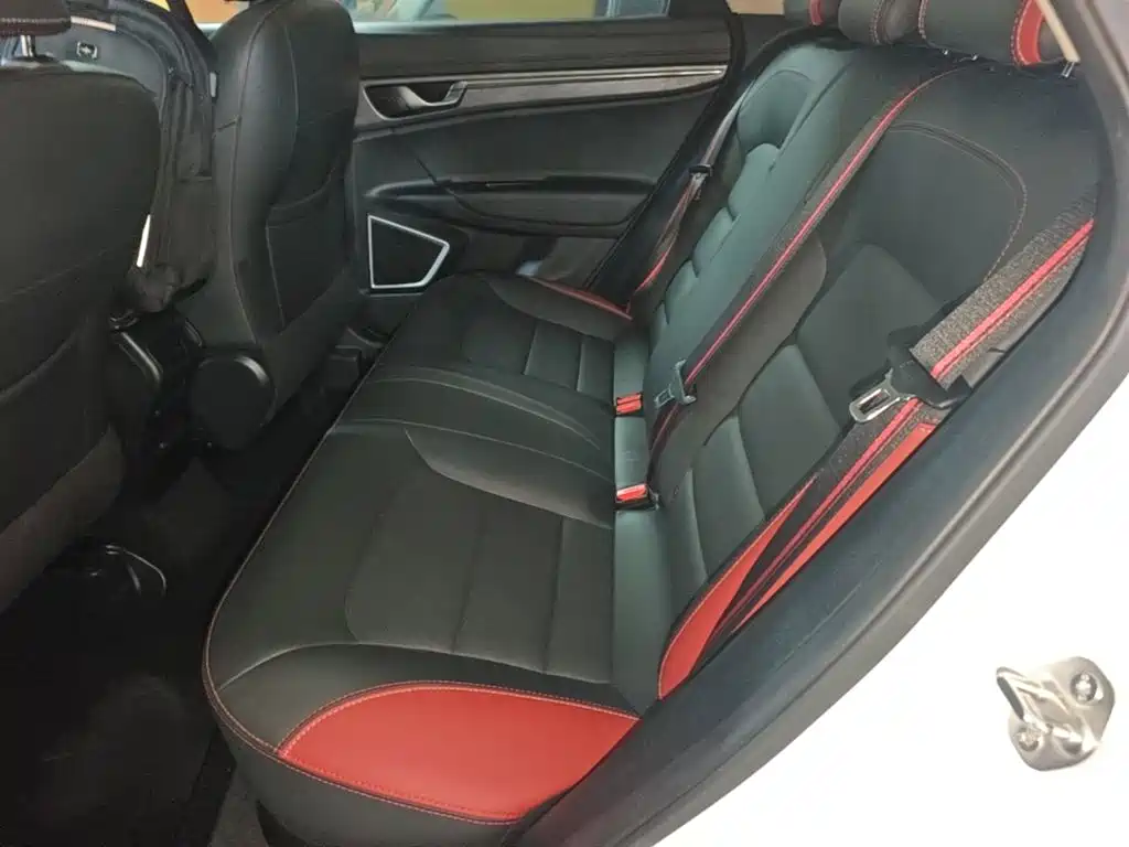 Geely Emgrand GS — миниатюра 17