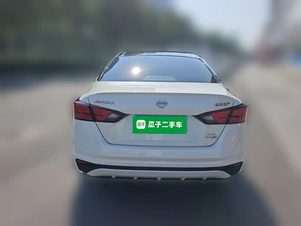 Nissan Teana — миниатюра 3