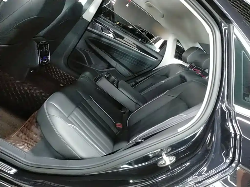 Volkswagen Passat — миниатюра 17